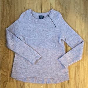 Abercrombie and Fitch sweater medium